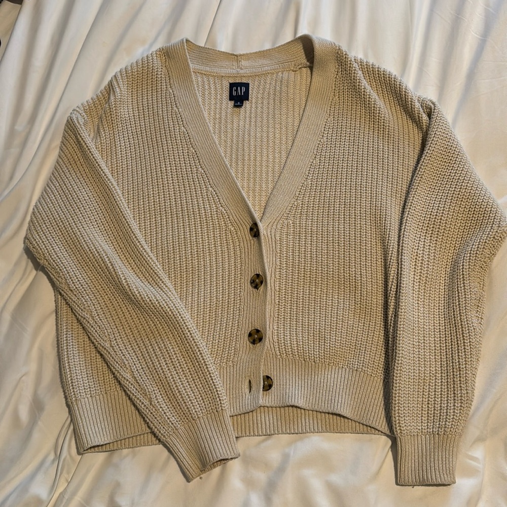 Gap cardigan sweater